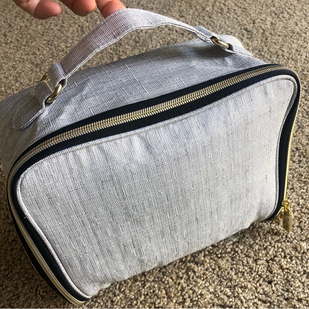 Brand New Estee Lauder Cosmetic Bag